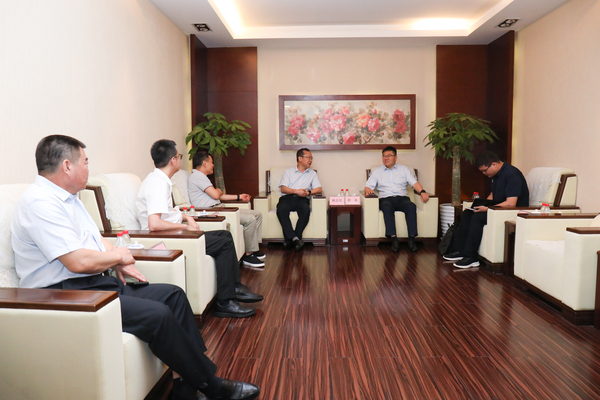 安徽省亳州市人民政府副市长薛冰一行到访澳门真人百家家乐药业